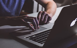 英超+西甲双免费，新赛季50√44！今晚9成信心私推0元购！英超：利物浦vs曼联！